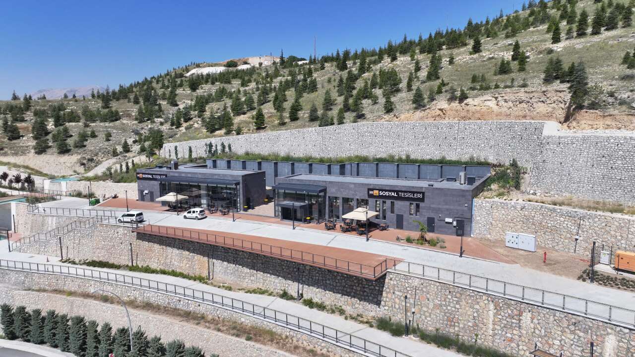 Konya’nın en yüksek ve ünlü noktasına 350 kişilik dev yaşam alanı kuruldu 2